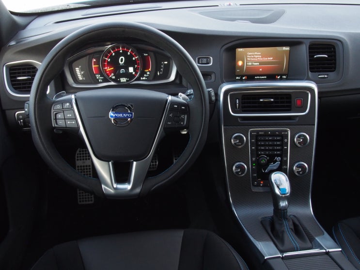 2015 볼보 V60 폴스타 스펙과 리뷰기사 Volvo V60 Polestar : 네이버 블로그 2015 볼보 V60 폴스타 스펙과 리뷰기사 Volvo V60 Polestar : 네이버 블로그